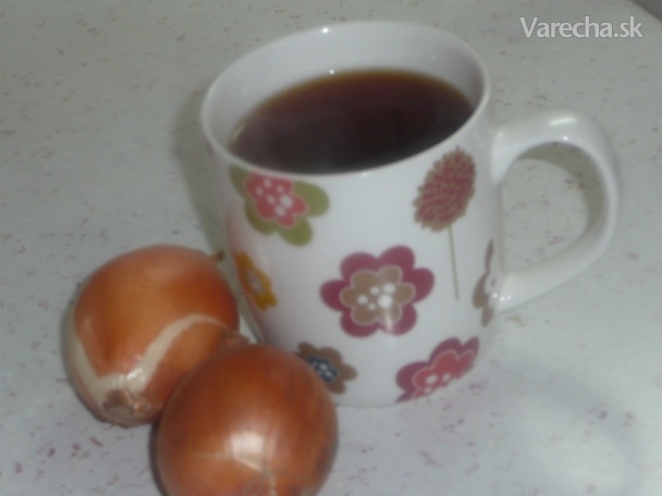 Cibuľový čaj s karamelom a majoránkou recept
