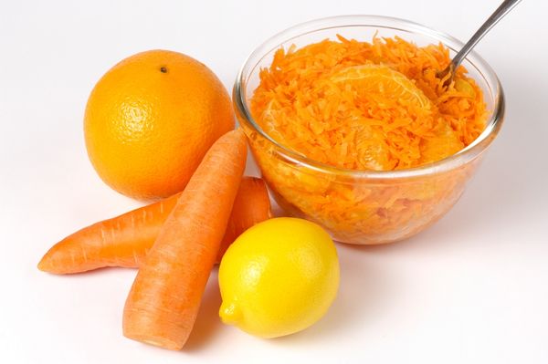 Opekaná mrkva s pomarančom
