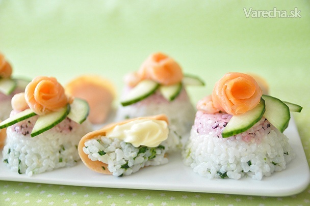 Sushi na Hina Matsuri recept