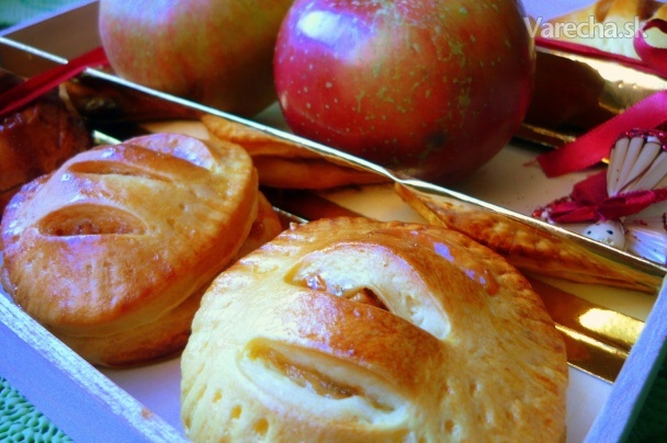 Jablkové koláčiky s karamelom (fotorecept) recept