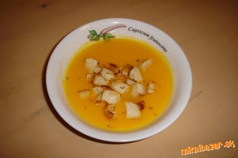 Tekvicova polievka s pomarancom