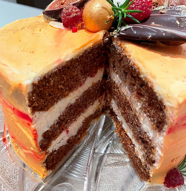 Tekvicová torta s pomarančovo-ružovým krémom recept