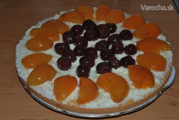 Torta z piškótového cesta so zaváraným ovocím recept