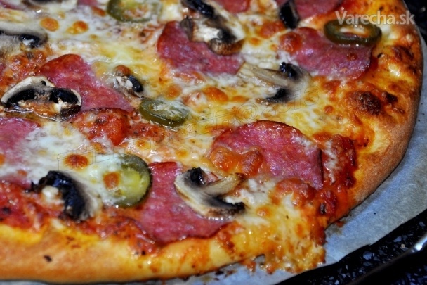 Pizza na kameni (fotorecept) recept