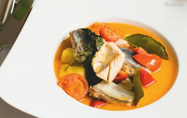 Makrela na karí so zeleninou recept