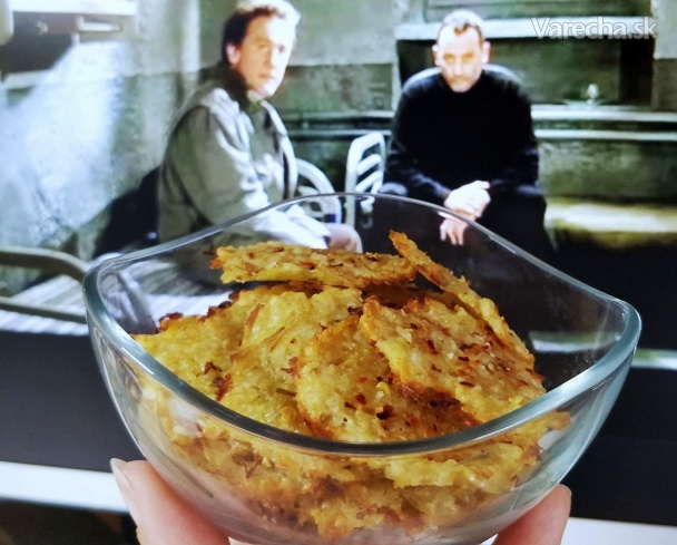 Zdravšie syrovo-zemiakové čipsy k filmu (fotorecept) recept ...