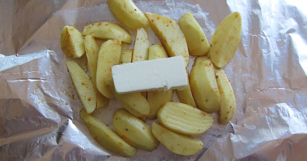 Pečené zemiaky v alobale, fotogaléria 3 / 6.