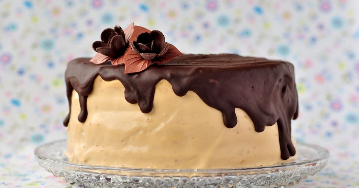 Vanilková torta s karamelovým krémom a ganache, fotogaléria 1 / 1.