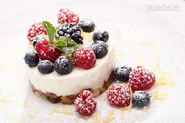 Krémový cheesecake s jogurtom recept