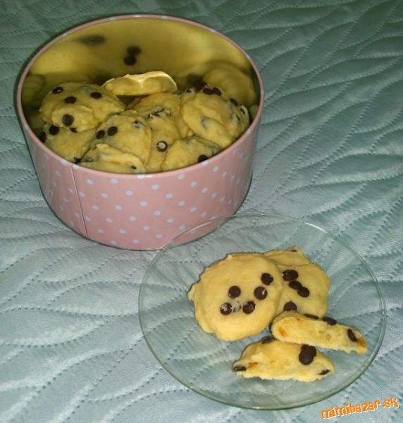 Tvarohové cookies s kúskami čokolády...