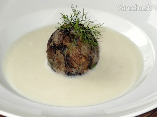 Fenyklová polévka s houbovým knedlíkem (fotorecept) recept ...