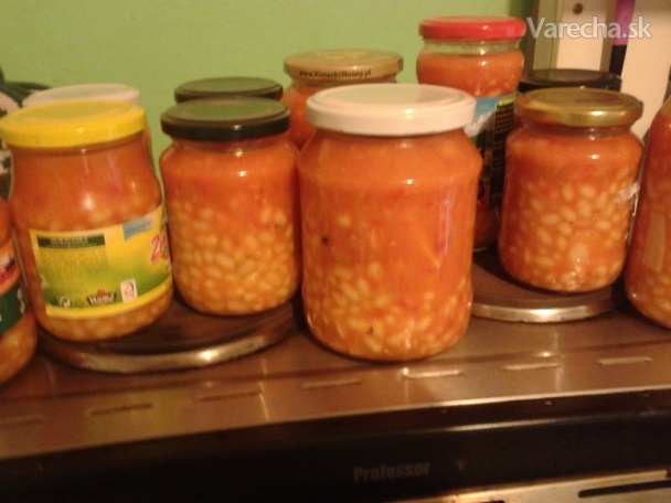 Fazuľa a párky s paprikou a paradajkami (fotorecept) recept ...