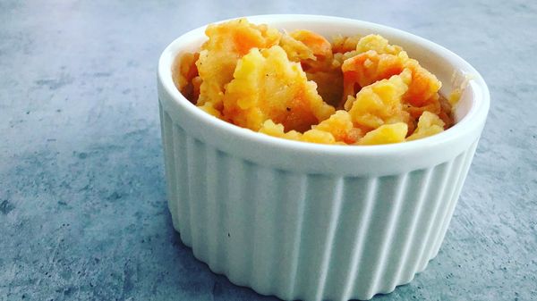 VIDEORECEPT: Zdravá mrkvovo-zemiaková kaša