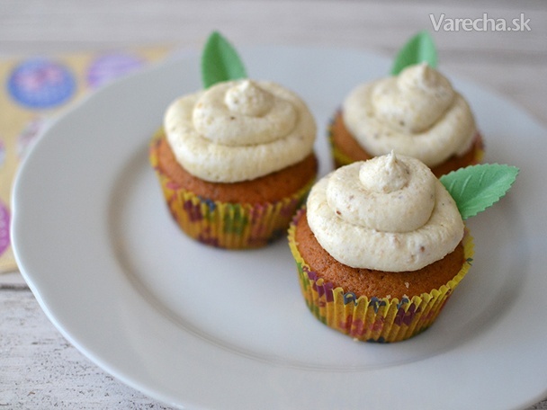 Veľkonočné cupcakes s medom a orechami (fotorecept) recept ...