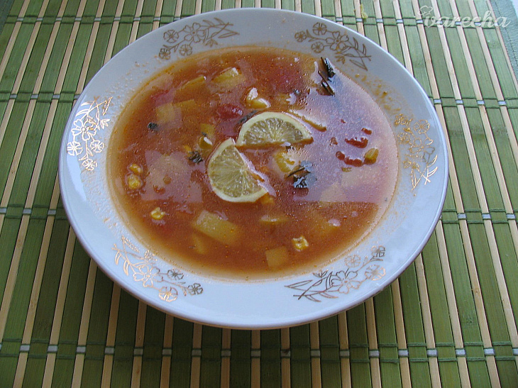 Kubánska cuketová polievka s kukuricou recept