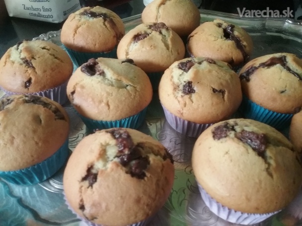 Muffiny s čokoládovou plnkou (fotorecept) recept