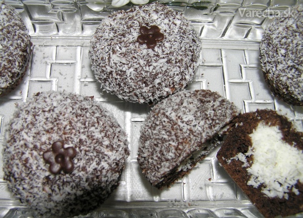 Muffiny s kokosovo-tvarohovou plnkou (fotorecept)