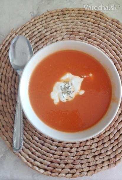 Mrkvovo-paradajková polievka recept