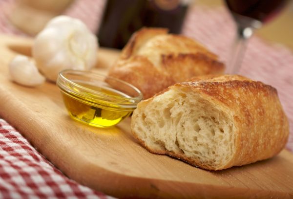 Kysnutý olivový chlieb