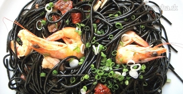 Čierne špagety s krevetami recept