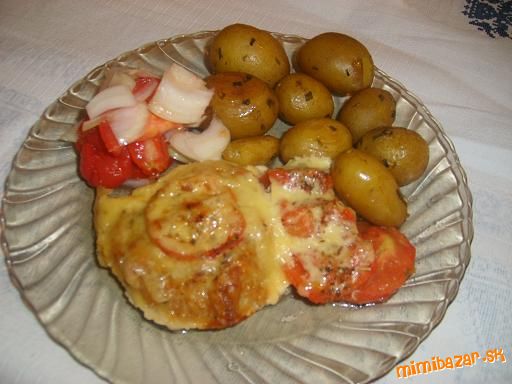 Zapekaná fašírka s rajčinami a syrom