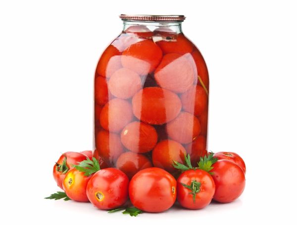 Marinované červené rajčiaky