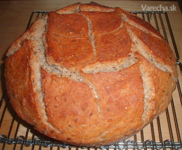 Špaldovo-pšeničný kváskový chlieb (fotorecept) recept
