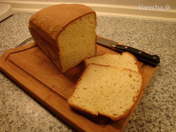 Chutný bezlepkový chlieb (fotorecept) recept