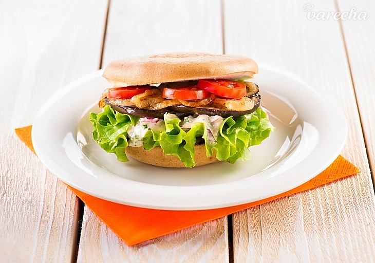 Vegetariánsky bezlepkový burger s baklažánom recept
