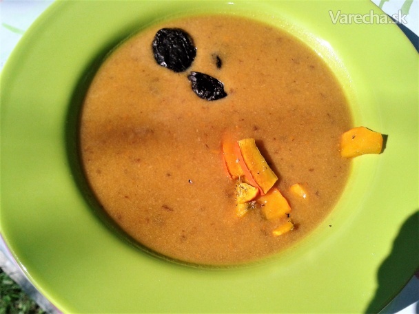 Tekvicová polievka so sušenými slivkami (fotorecept) recept ...