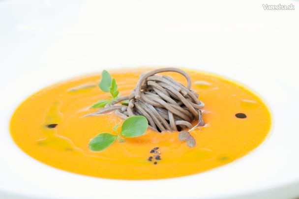 Mrkvová polievka so zázvorom recept