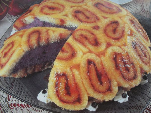 Biskvitovo čučoriedková torta osviežujúca