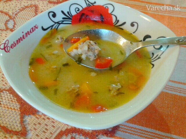 Polievka s köfte guľôčkami (Köfte çorbası) recept