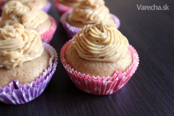 Vanilkové cupcakes so škoricovým krémom (fotorecept) recept ...