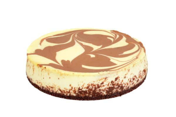 Cheesecake s bielou a tmavou čokoládou