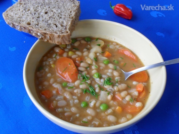 Fazuľová polievka s krúpami (fotorecept) recept