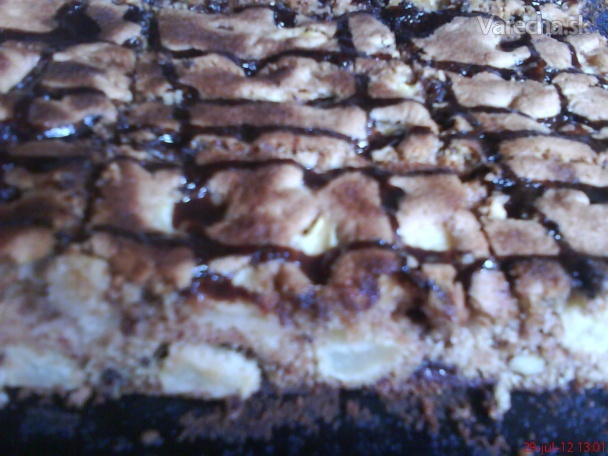 Jemný jablkový koláč s orechami a čokoládou (fotorecept) recept ...