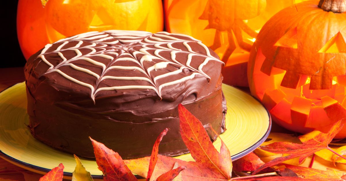 Halloweenska čokoládová torta recept 70min.