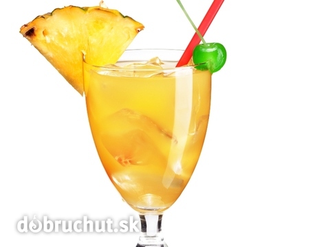 Ananásový nápoj