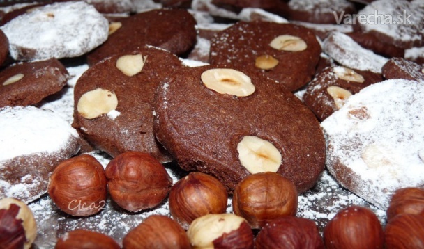 Kakaové kolieska s lieskovcami (fotorecept) recept
