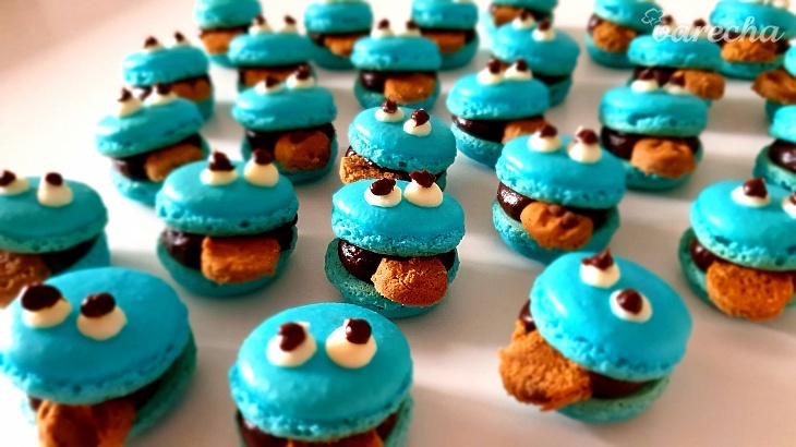 Cookie Monster makrónky (videorecept) recept