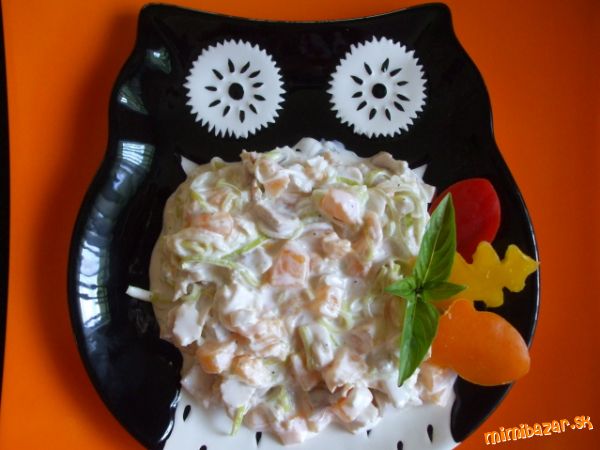 Kuraci salat s broskynou