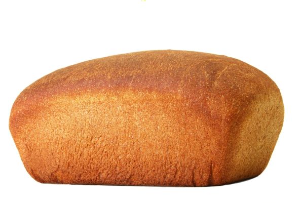 Celozrnný chlieb s mandľami z domácej pekárne