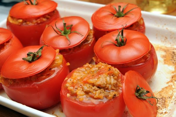 Zapekané paradajky plnené mäsom