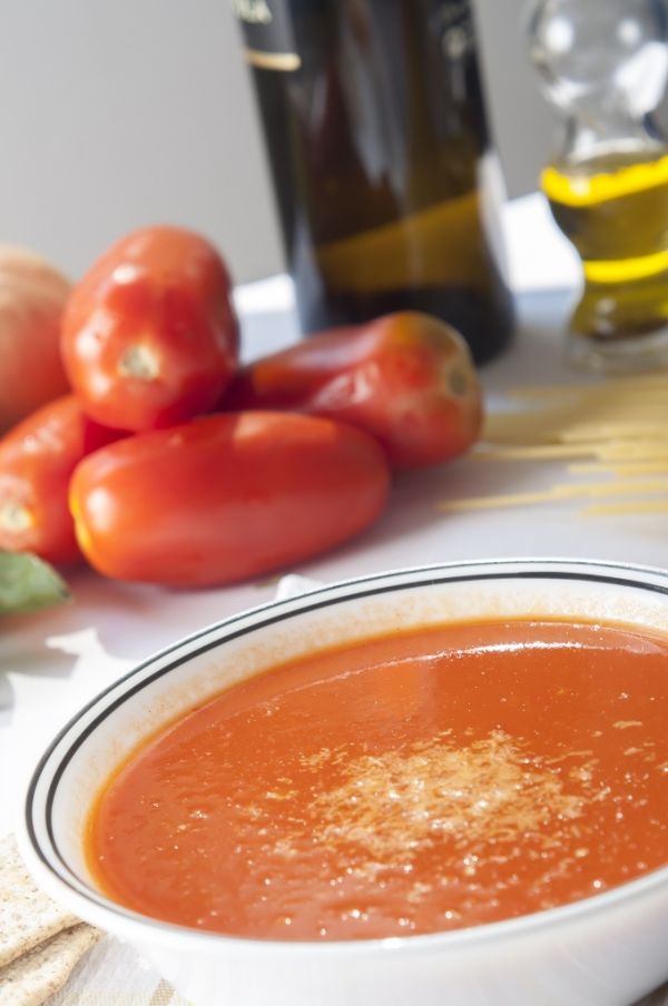 Domáca paradajková polievka