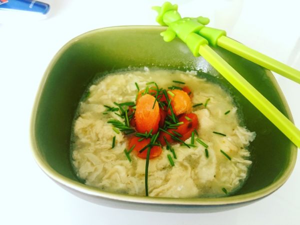 Videorecept: Japonská vajíčková polievka nielen pre deti ...
