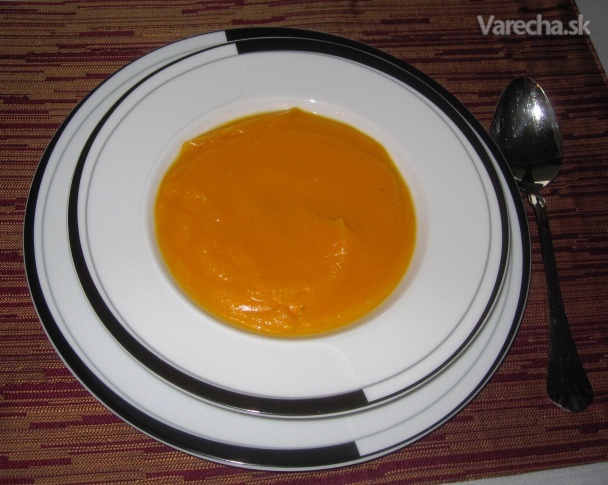 Mrkvovo-zázvorová krémová polievka recept