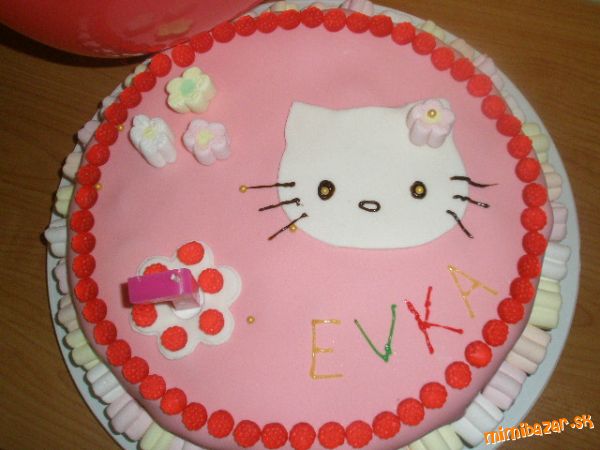 Nepečená Kitty tortička