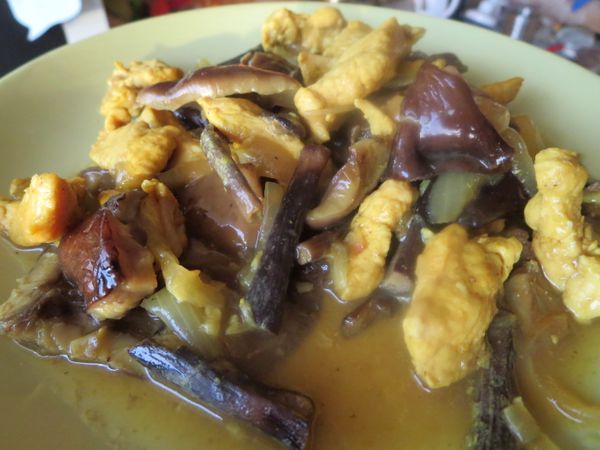 Kuracie mäso s hubami na indický spôsob