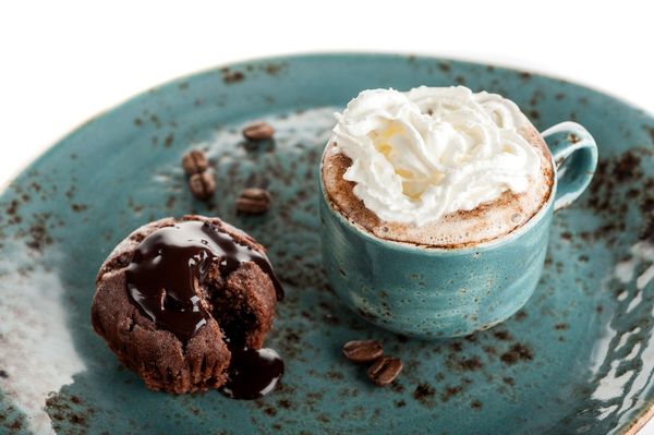 Čokoládový muffin s čokoládovou polevou